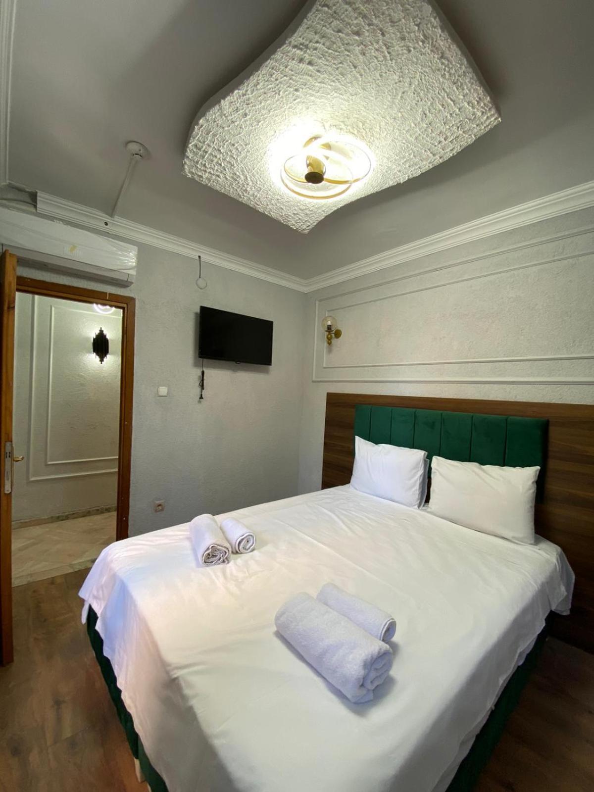 Hotel Aruna 4*