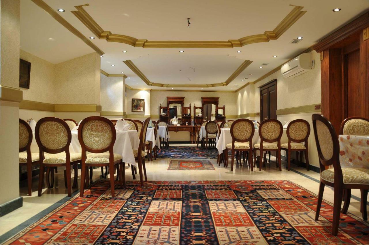 Готель Aruna Boutique 4*